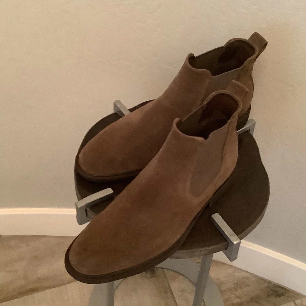 ECCO VITRUS Men's Brown Suede Chelsea Boots SZ 13